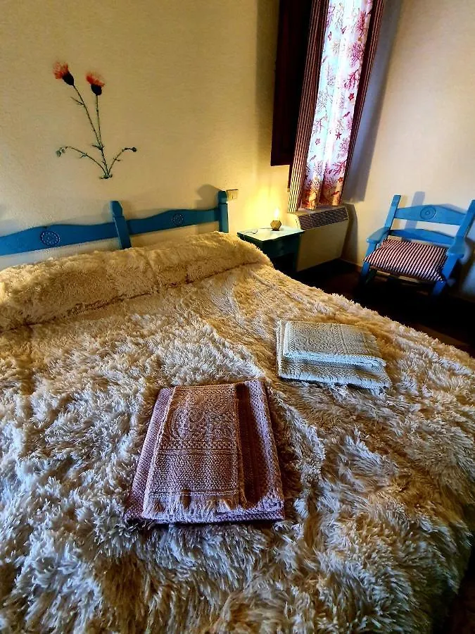 Palmas Anna'S Rooms Is Procilis Palmas Arborea Bed and Breakfast
